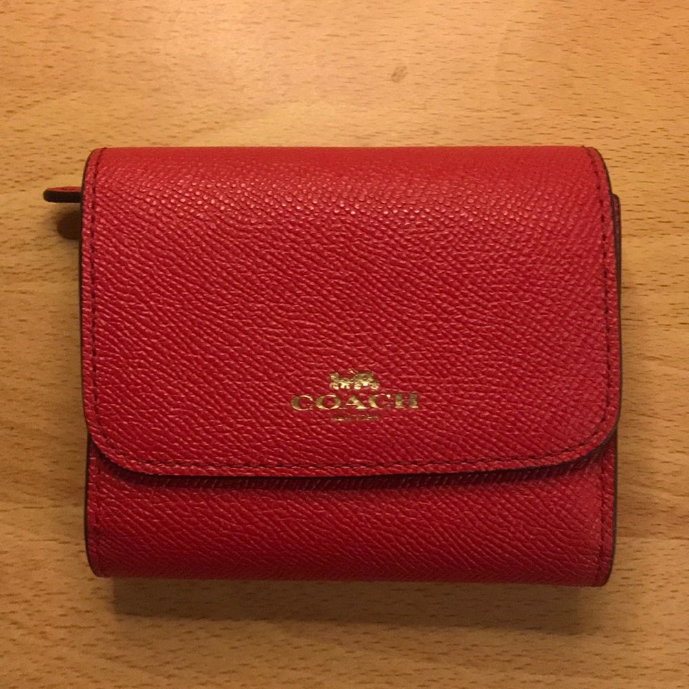 Coach NWT Accordion Wallet (Red)